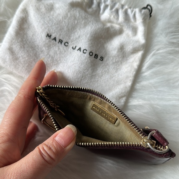 Marc Jacobs Signature Push-Lock Coin Purse - Picture 9 of 11